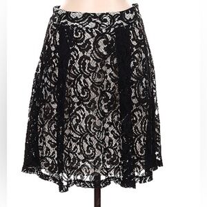 Occhi Vivi Formal Lace Skirt – Size 40 EU (US 8)